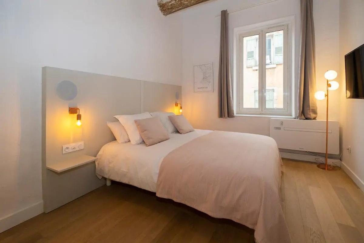 Design Suites Vieux Port Marseille Luaran gambar