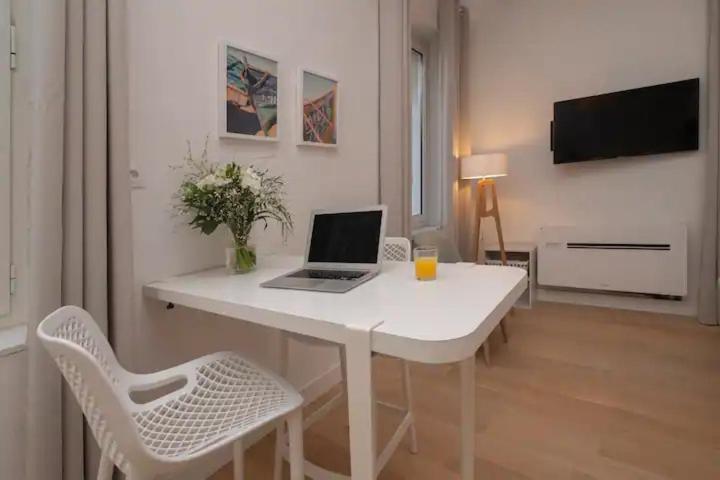 Design Suites Vieux Port Marseille Luaran gambar