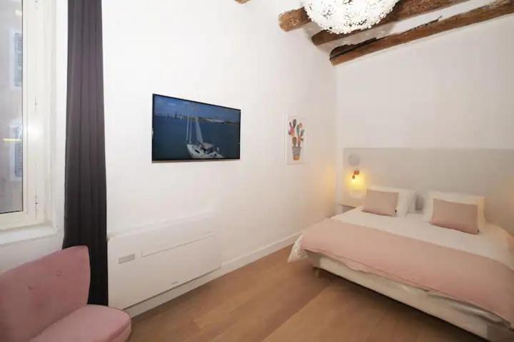 Design Suites Vieux Port Marseille Luaran gambar
